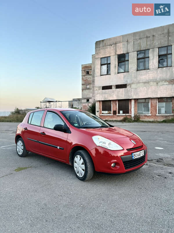 Хэтчбек Renault Clio 2009 в Тернополе