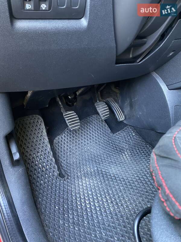 Універсал Renault Clio 2008 в Одесі
