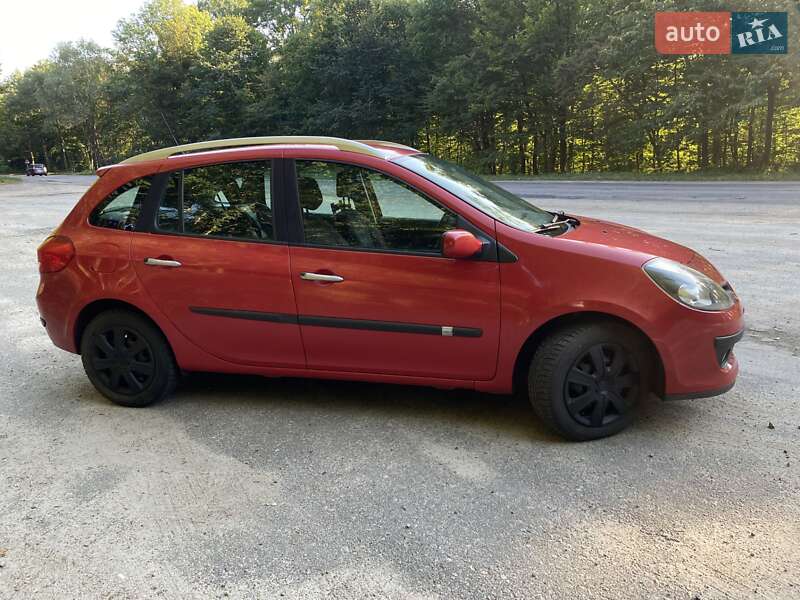 Універсал Renault Clio 2008 в Одесі