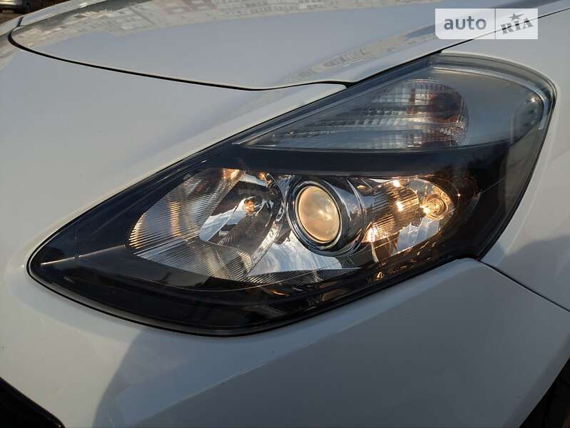 Хэтчбек Renault Clio 2010 в Белой Церкви