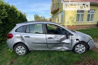 Универсал Renault Clio 2012 в Луцке