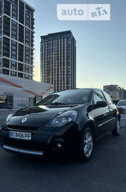 Renault Clio 2011