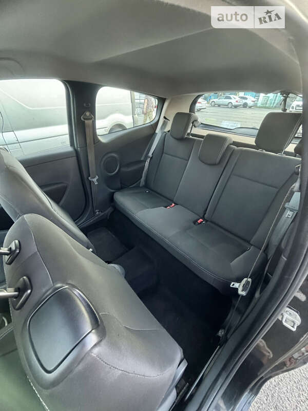 Хэтчбек Renault Clio 2011 в Львове