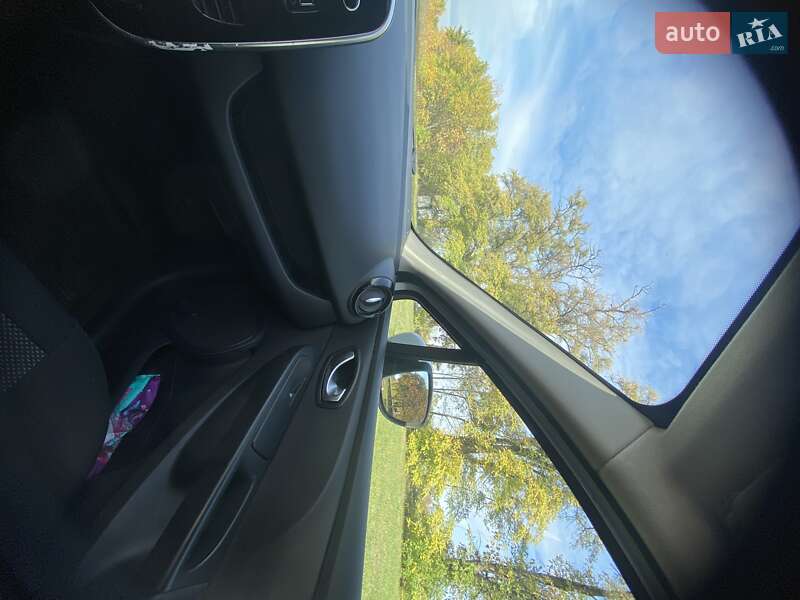 Універсал Renault Clio 2016 в Кропивницькому