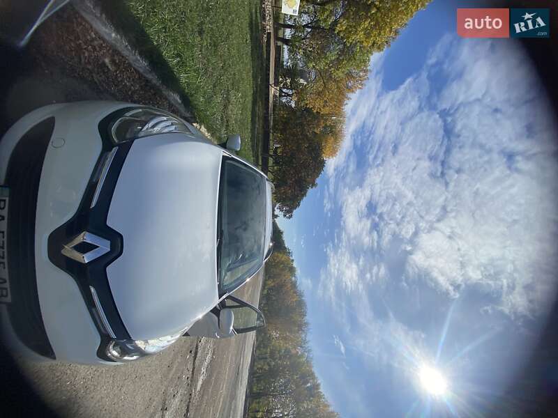 Універсал Renault Clio 2016 в Кропивницькому