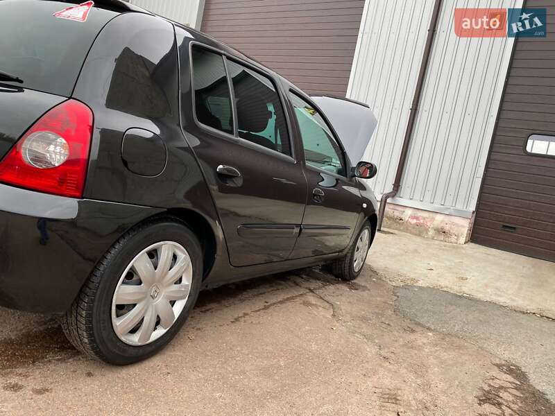 Хэтчбек Renault Clio 2007 в Чернигове