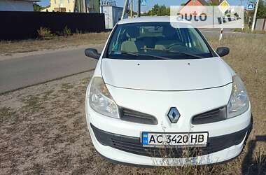 Хэтчбек Renault Clio 2005 в Луцке