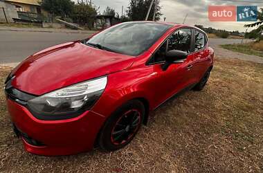 Хэтчбек Renault Clio 2015 в Киеве