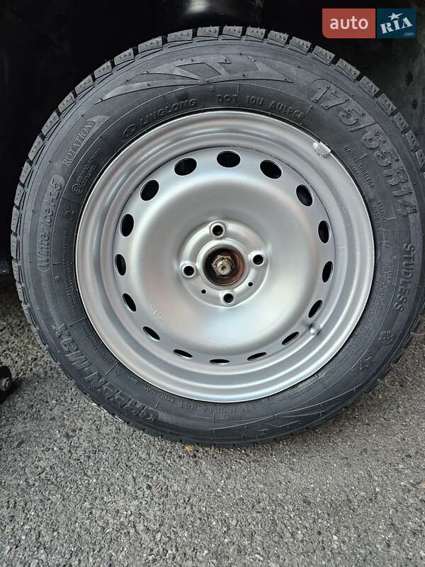 Хэтчбек Renault Clio 2004 в Виннице