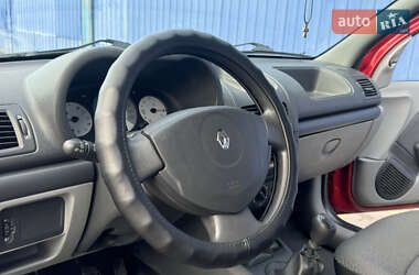 Седан Renault Clio 2007 в Днепре