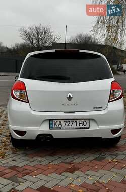 Хэтчбек Renault Clio 2012 в 