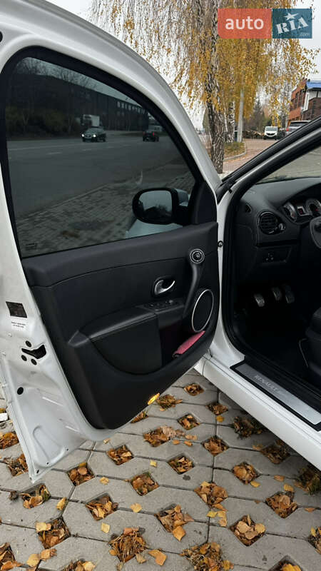 Хэтчбек Renault Clio 2012 в Белой Церкви