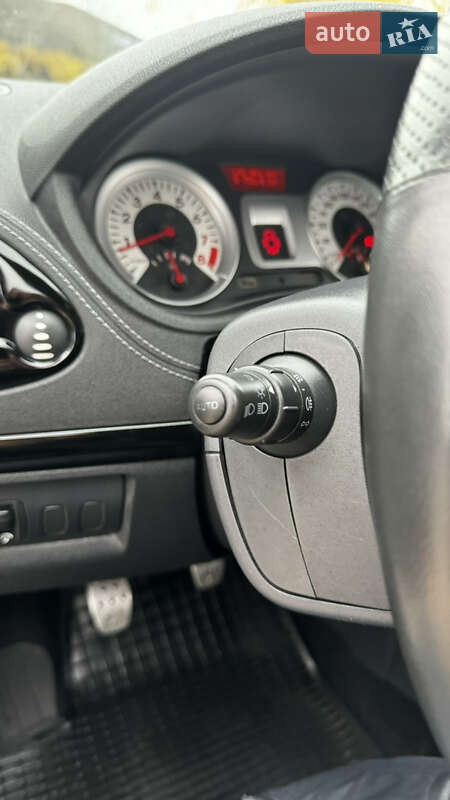 Хэтчбек Renault Clio 2012 в Белой Церкви