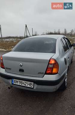 Хэтчбек Renault Clio 2002 в Брусилове