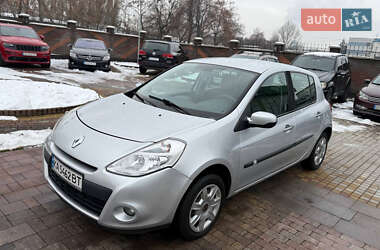 Хэтчбек Renault Clio 2010 в Киеве