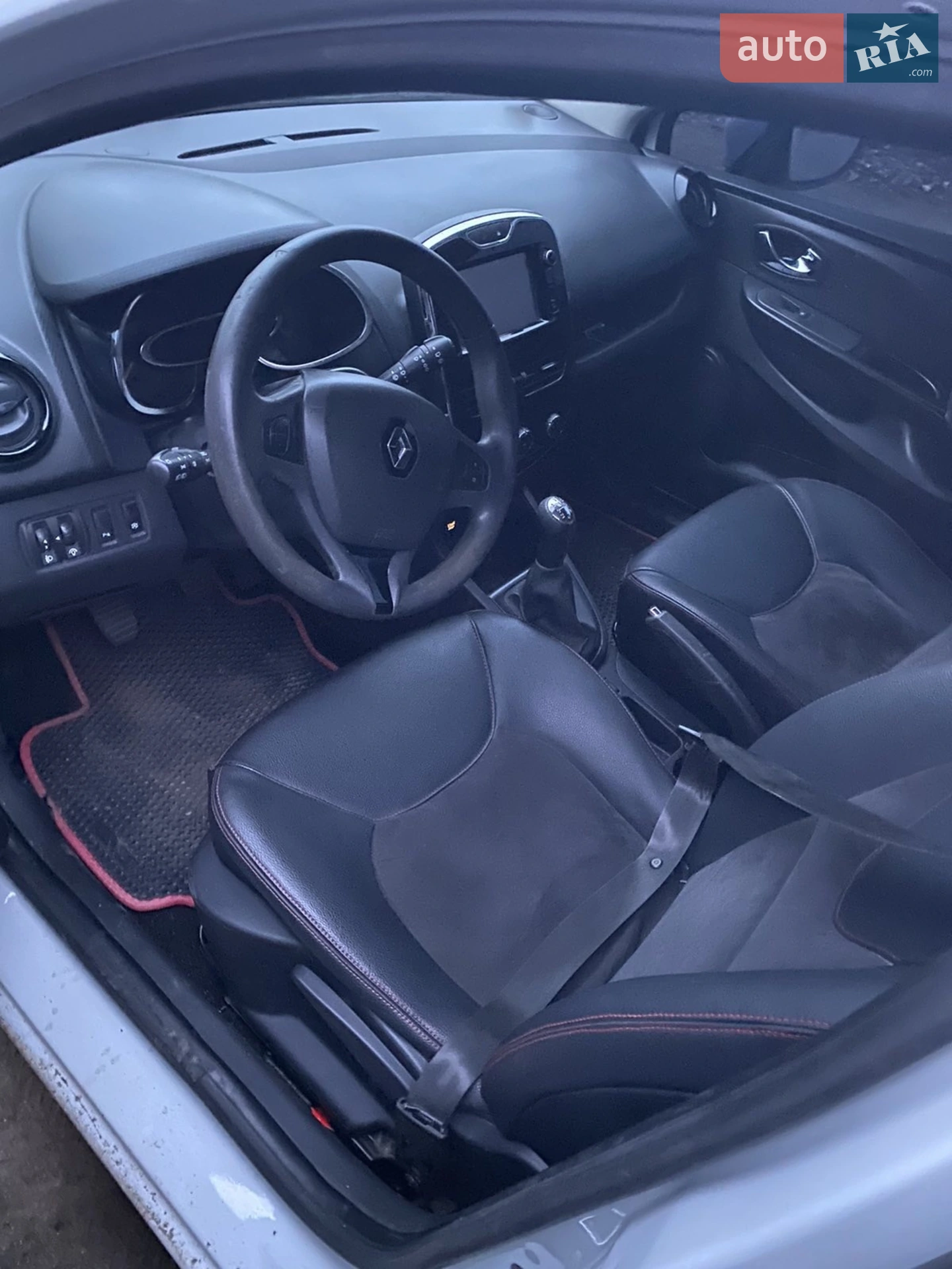 2013 Renault Clio - мініатюра 4