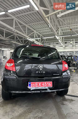 Хетчбек Renault Clio 2005 в Луцьку