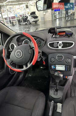 Хетчбек Renault Clio 2005 в Луцьку