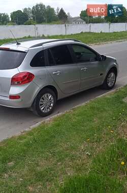 Универсал Renault Clio 2011 в 