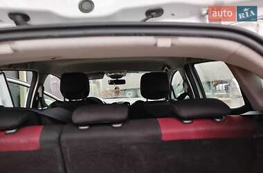Хэтчбек Renault Clio 2015 в Стрые