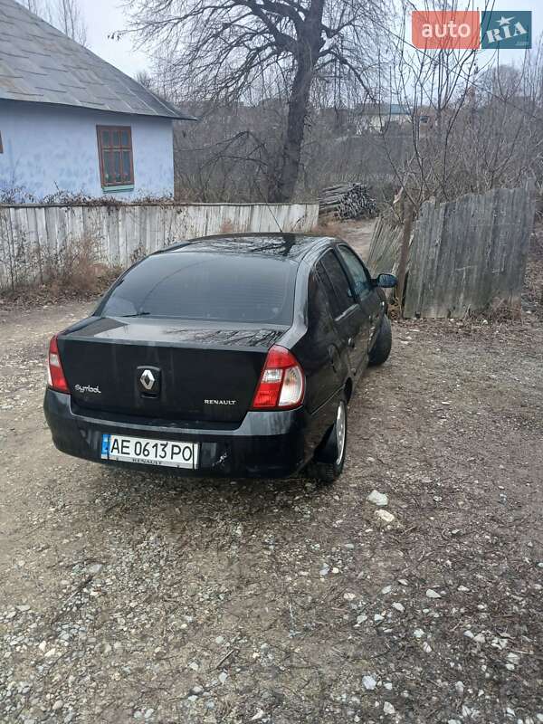 Седан Renault Clio 2007 в Борщеві