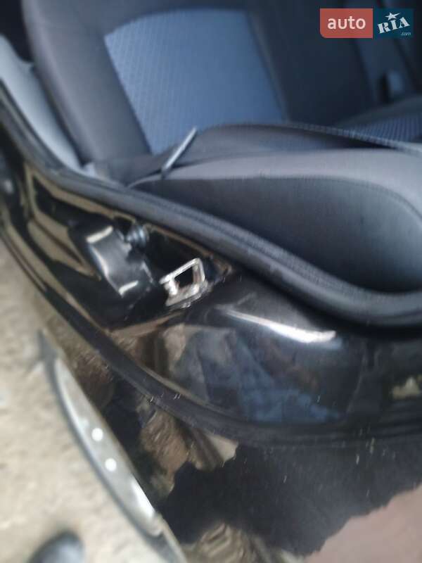 Седан Renault Clio 2007 в Борщеві