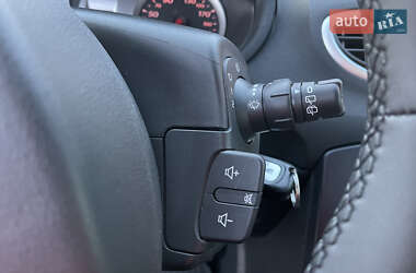 Универсал Renault Clio 2009 в 