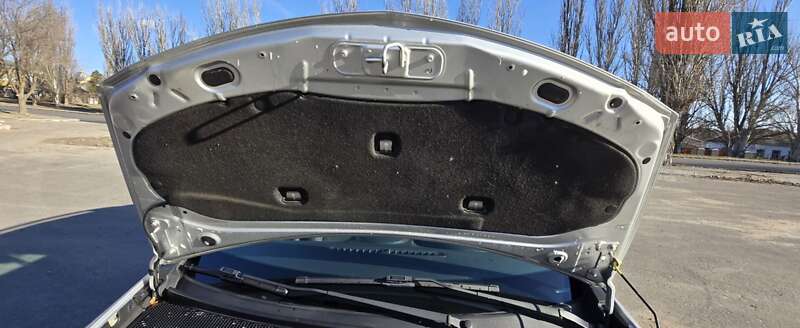 Универсал Renault Clio 2009 в Николаеве фото 9 Универсал Renault Clio 2009 в Николаеве