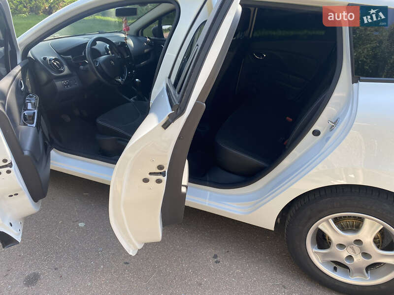 Универсал Renault Clio 2013 в Житомире фото 10 Универсал Renault Clio 2013 в Житомире
