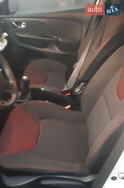 Универсал Renault Clio 2014 в 