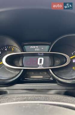 Хэтчбек Renault Clio 2013 в 