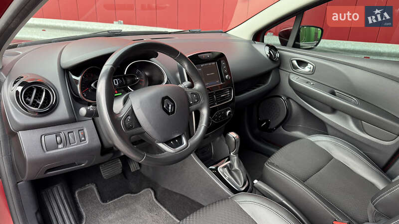 Универсал Renault Clio 2016 в Киеве