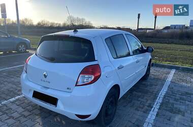 Хетчбек Renault Clio 2011 в Ужгороді