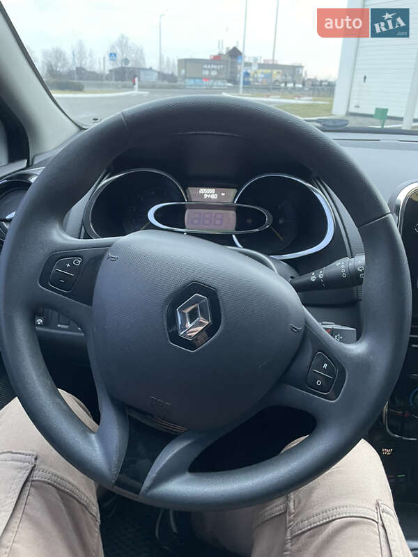 Хэтчбек Renault Clio 2013 в Ровно