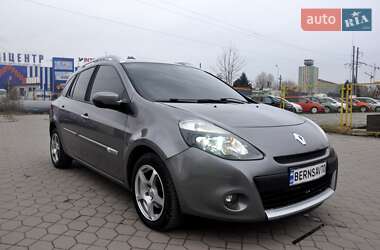 Универсал Renault Clio 2011 в Львове