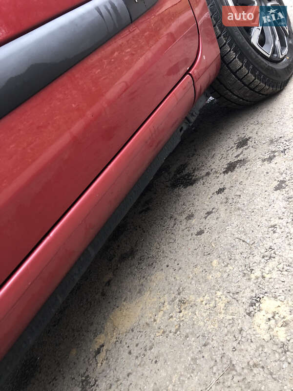 Хэтчбек Renault Clio 2003 в Виннице