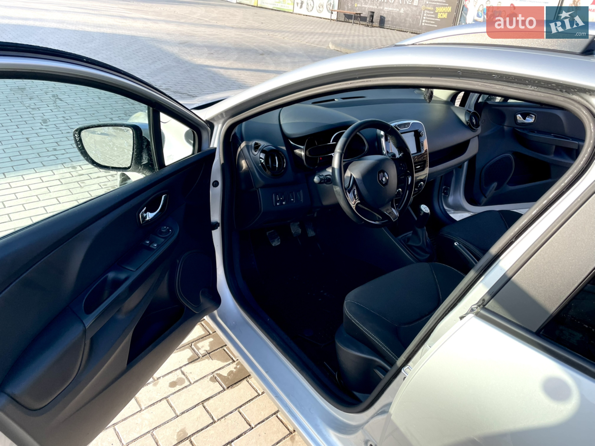 2013 Renault Clio - мініатюра 11