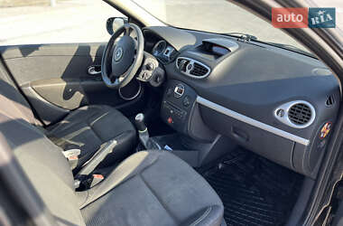 Универсал Renault Clio 2009 в 