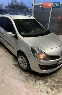 Хэтчбек Renault Clio 2008 в 