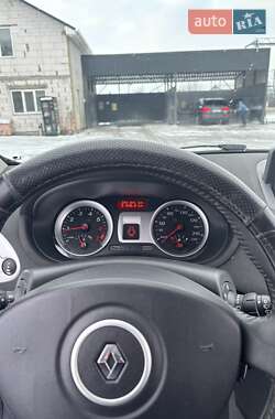 Универсал Renault Clio 2010 в 