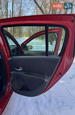 Хэтчбек Renault Clio 2008 в 