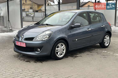 Хэтчбек Renault Clio 2006 в Луцке