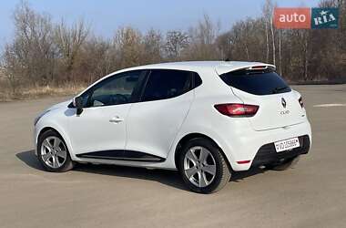 Хэтчбек Renault Clio 2015 в Трускавце