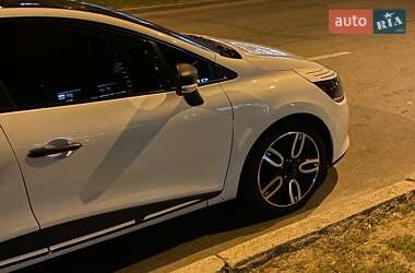 Хетчбек Renault Clio 2015 в 
