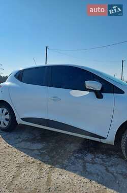Хэтчбек Renault Clio 2013 в 