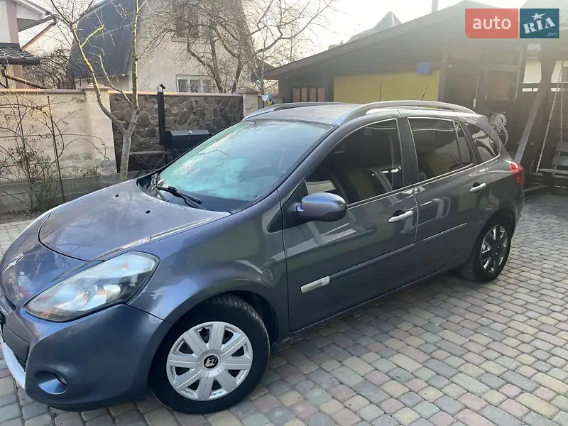 Renault Clio 2011