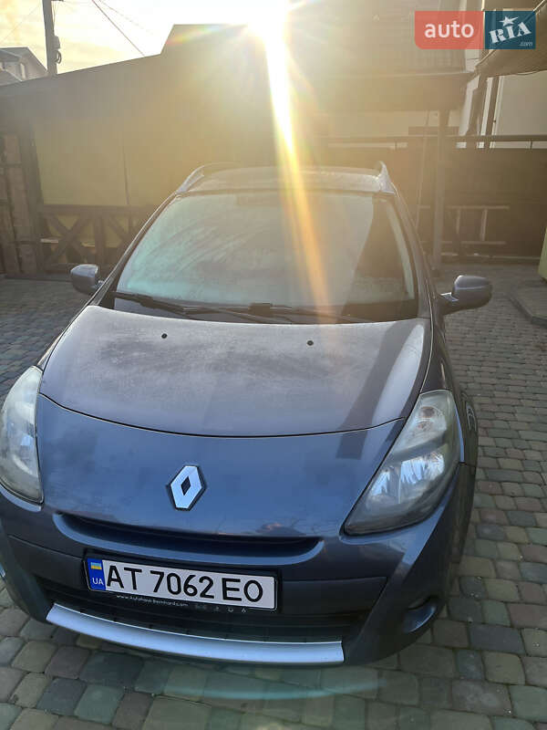 Хэтчбек Renault Clio 2011 в Ивано-Франковске
