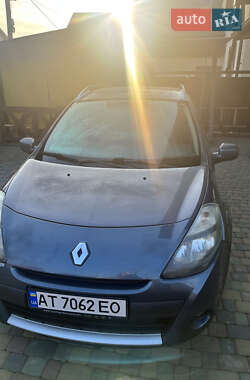 Хэтчбек Renault Clio 2011 в 