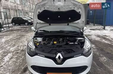 Хетчбек Renault Clio 2015 в Сумах