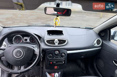 Универсал Renault Clio 2011 в 